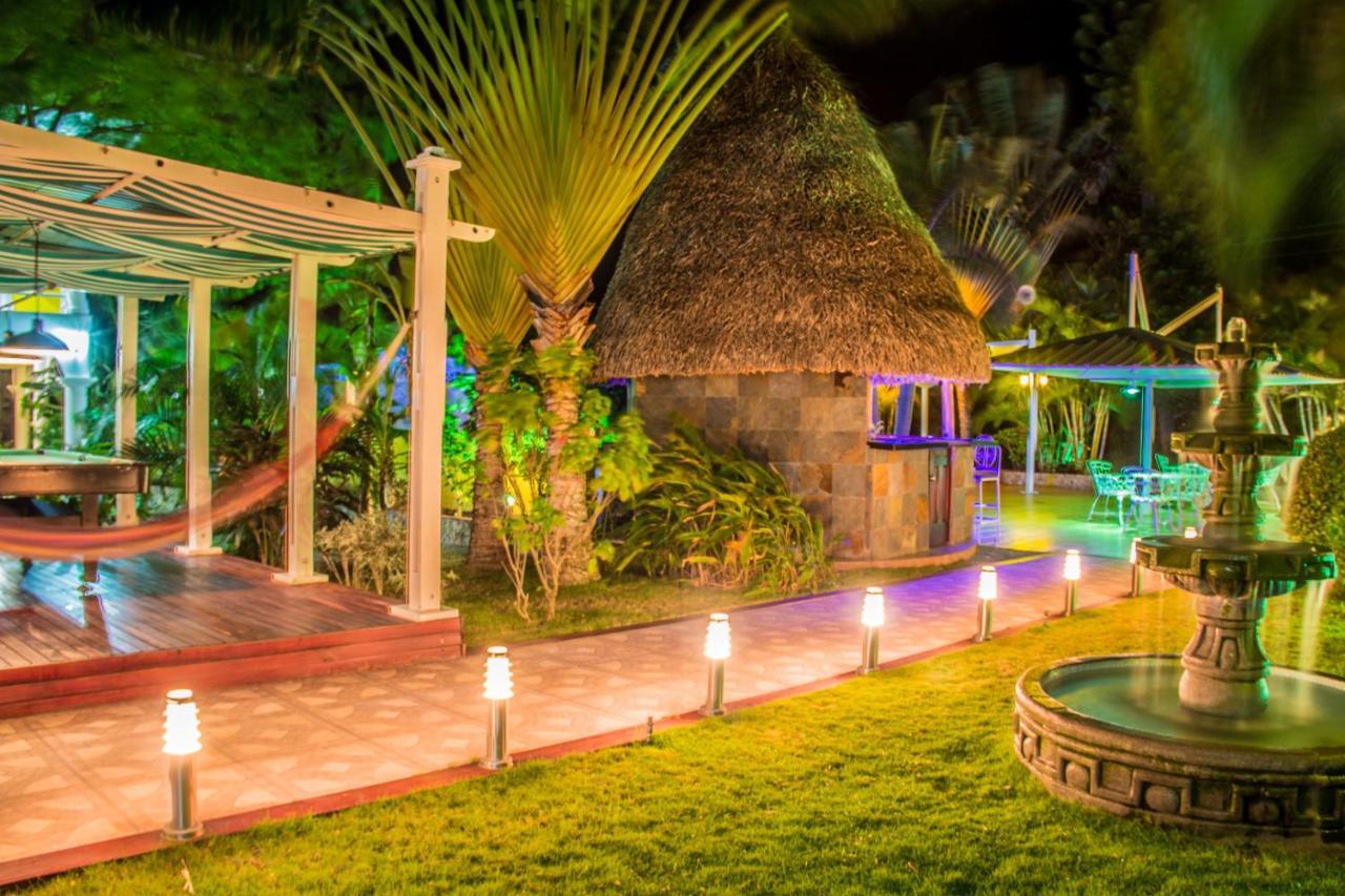 Hotel Casa Amarilla Et Restaurant ปุนตาชาเม ภายนอก รูปภาพ