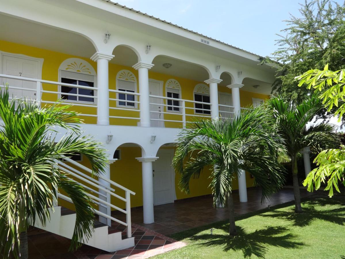 Hotel Casa Amarilla Et Restaurant ปุนตาชาเม ภายนอก รูปภาพ