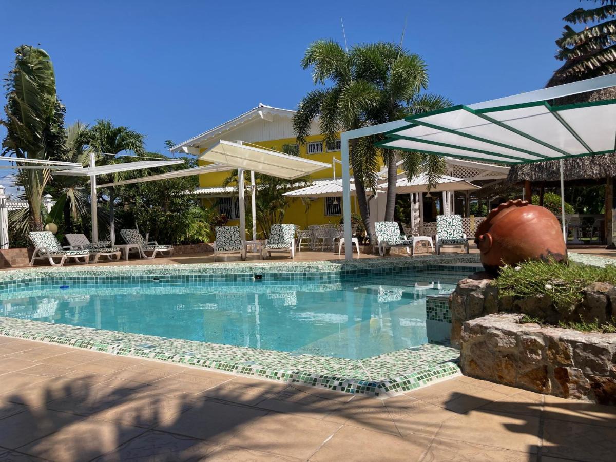 Hotel Casa Amarilla Et Restaurant ปุนตาชาเม ภายนอก รูปภาพ